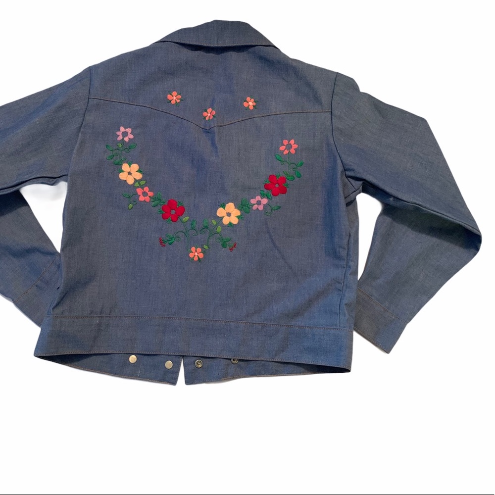 Vintage Levi’s 70s Embroidered Jean Jacket Medium